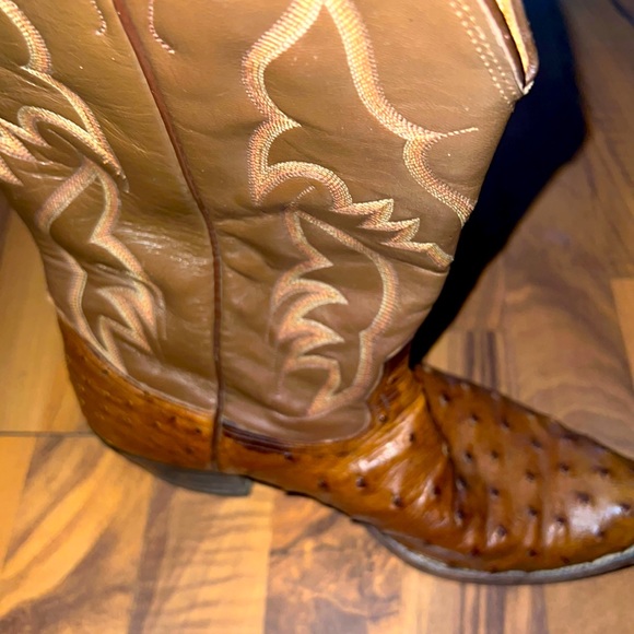 Mens Nocona boots. Size 9 D - Picture 2 of 2